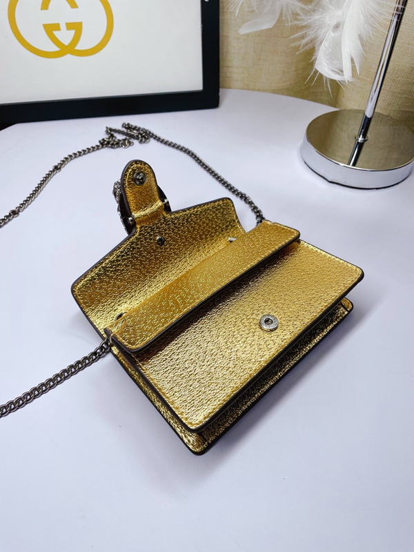 激安グッチバッグコピー着用イメージ